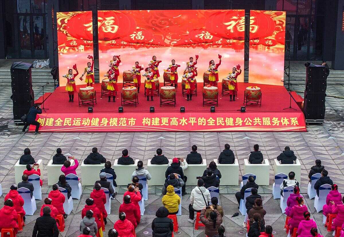 更成為他個